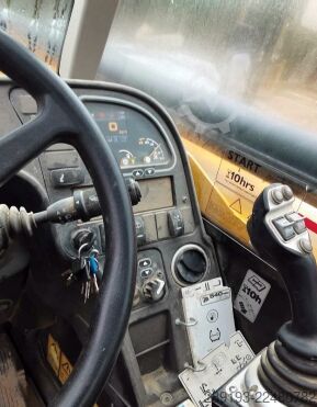 Teleszkópos kezelő JCB 540-140