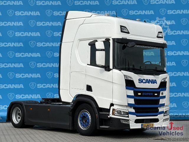 Standardni tegljač Scania R 450 A4x2EB RETARDER MEGA VOLUME PARK AIRCO