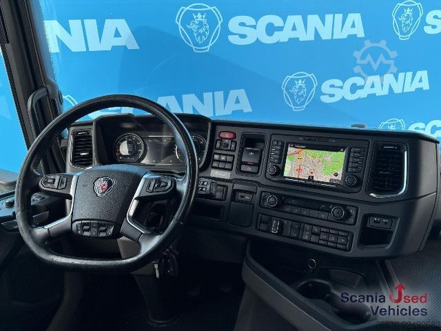 Standardni tegljač Scania R 450 A4x2EB RETARDER MEGA VOLUME PARK AIRCO