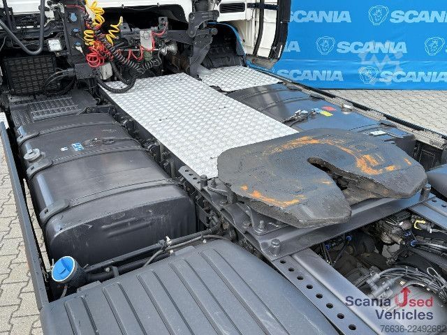 Standardni tegljač Scania R 450 A4x2EB RETARDER MEGA VOLUME PARK AIRCO