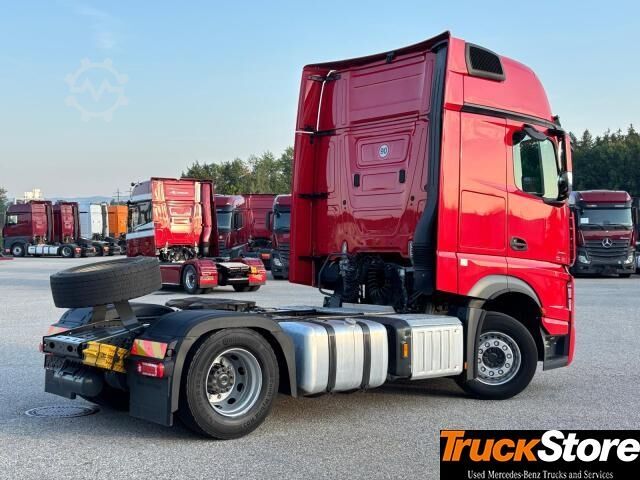 Standaard trekker  Actros 1851 LS