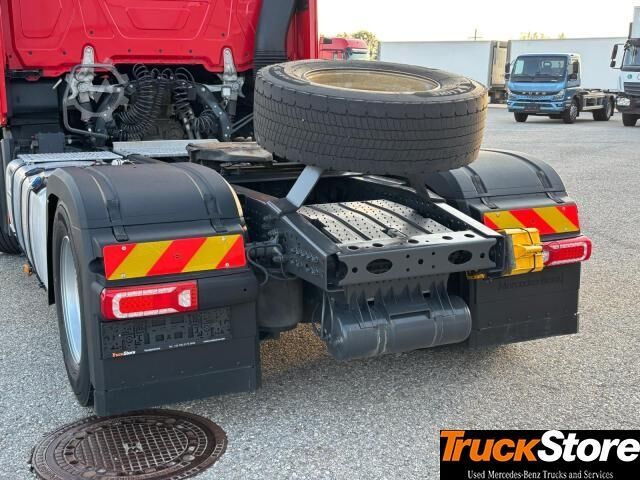 Standaard trekker  Actros 1851 LS