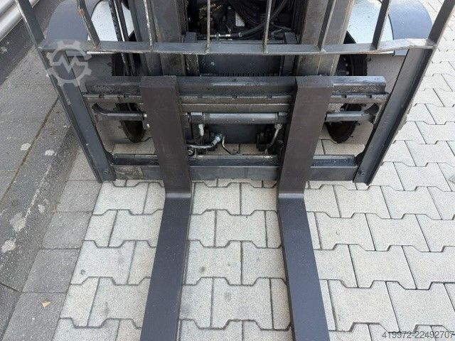 Elektrische vorkheftruck met 4 wielen Still RX60-25