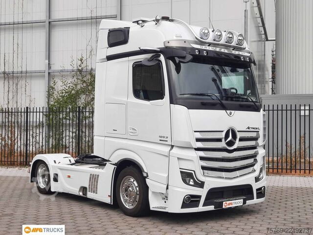 Volume trekker MERCEDES-BENZ 1853 LS ACTROS L Hubsattelkupplung Leder Alu