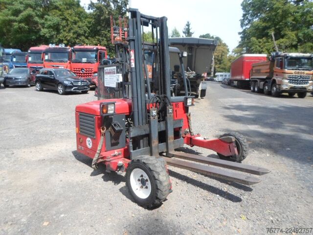 Empilhador MOFFETT M 4 25.3/ 880 Std. ALLRAD !!