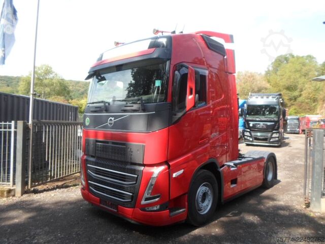 Standard tractor unit VOLVO FH 500/ Globetrotter/ KM 361000 !!
