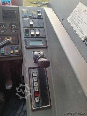 Lastbilmonteret kran GROVE GMK 2035 Double Fly Jib 48 Meter  4*4