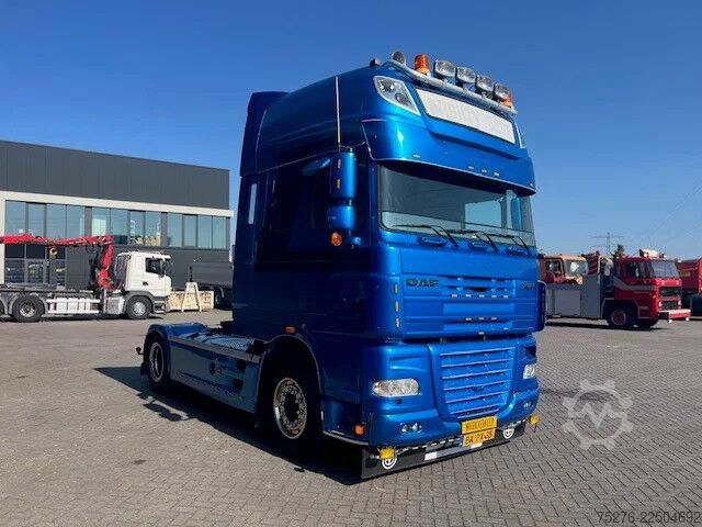 Standard-SZM DAF XF 105.460 4x2 Superspace cab Euro 5