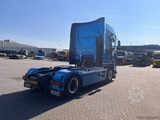Standard-SZM DAF XF 105.460 4x2 Superspace cab Euro 5