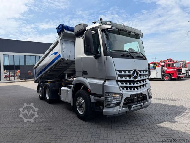 Ανατροπή 3 όψεων Mercedes-Benz Arocs 2640 6x4 HAD Euro 6