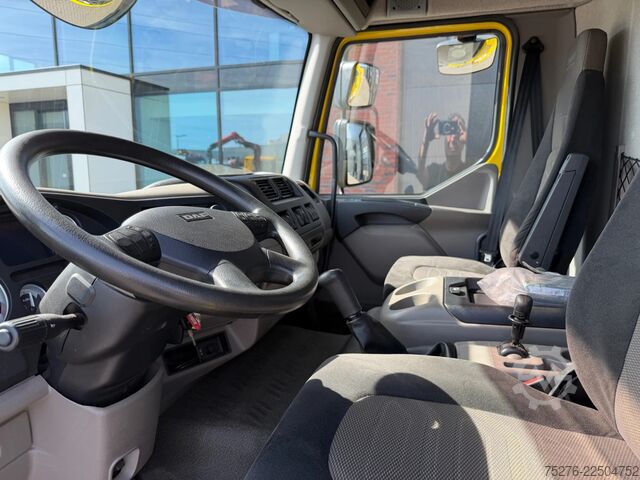 Bestelwagen autodrager DAF LF 45 Machinetransporter Hydraulic ramps 48.000 km