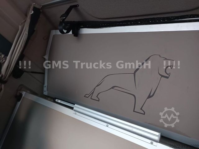 Teherautó alváz MAN TGS 35.460 / 8X4 / Manual / 3x Steering