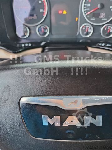 Teherautó alváz MAN TGS 35.460 / 8X4 / Manual / 3x Steering