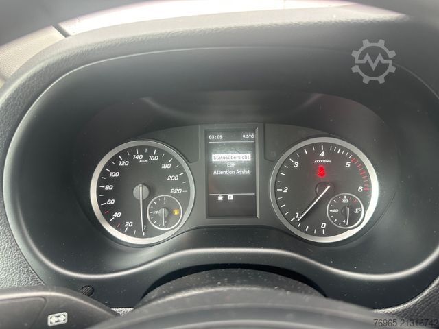 Furgon blaszak MERCEDES-BENZ Vito 110 LANG 6G KLIMA TEMPOMAT 3-SITZER PDC AHK
