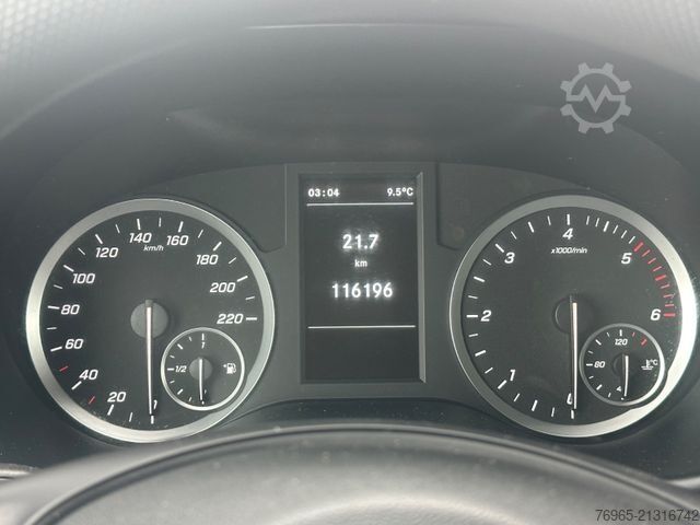 Furgon blaszak MERCEDES-BENZ Vito 110 LANG 6G KLIMA TEMPOMAT 3-SITZER PDC AHK