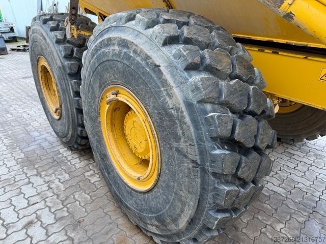 Egyéb BELL B25E / 2019 BJ / 6.717 H / Heckklappe