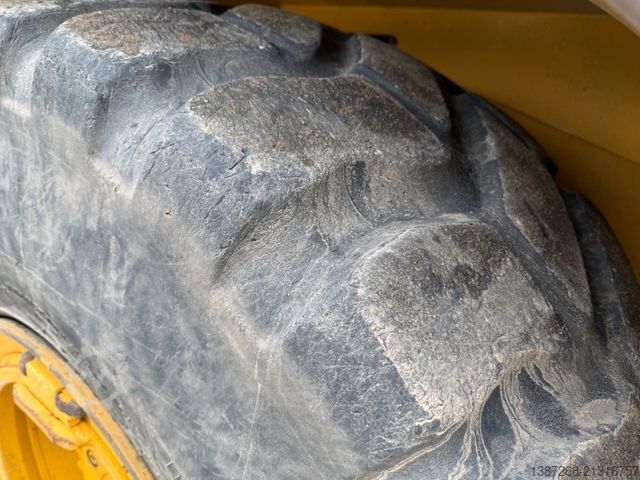 Egyéb BELL B25E / 2019 BJ / 6.717 H / Heckklappe