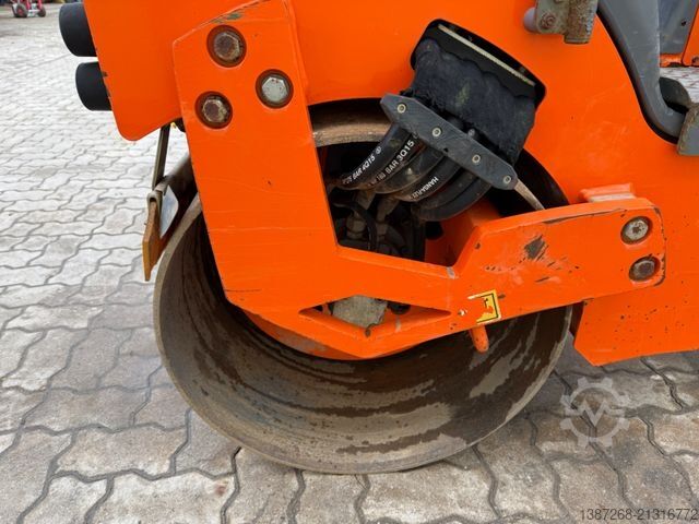 Walzenzug HAMM HD8VV / 2016 BJ / 773 H / 1.580 KG