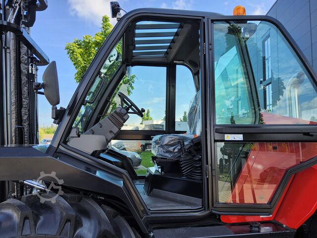 Stivuitor off-road Manitou M 30-4