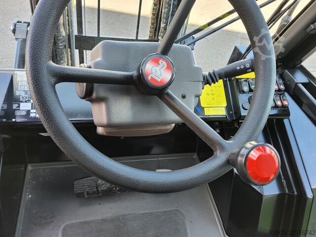 Stivuitor off-road Manitou M 30-4