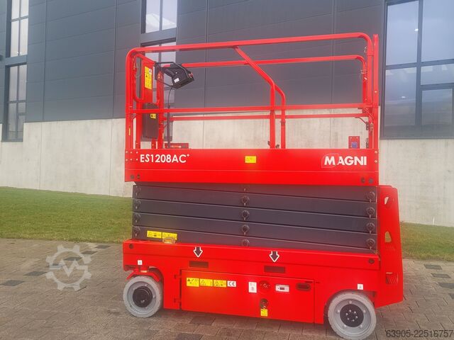 Platformă foarfecă Magni ES 1208AC+