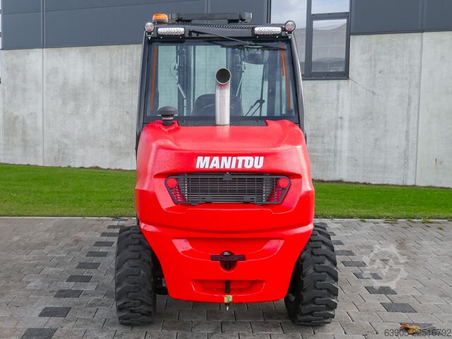 Stivuitor off-road Manitou MC 30-4
