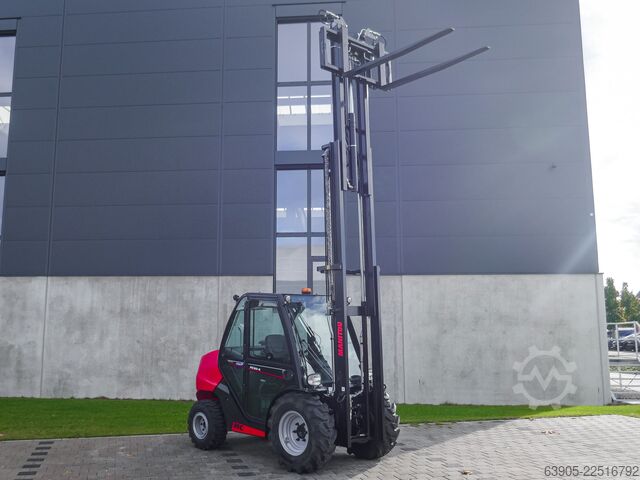 Stivuitor off-road Manitou MC 30-4