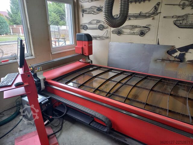 Swift-Cut PRO 2500 MK5 CNC + Hypertherm Swift-Cut Pro 2500