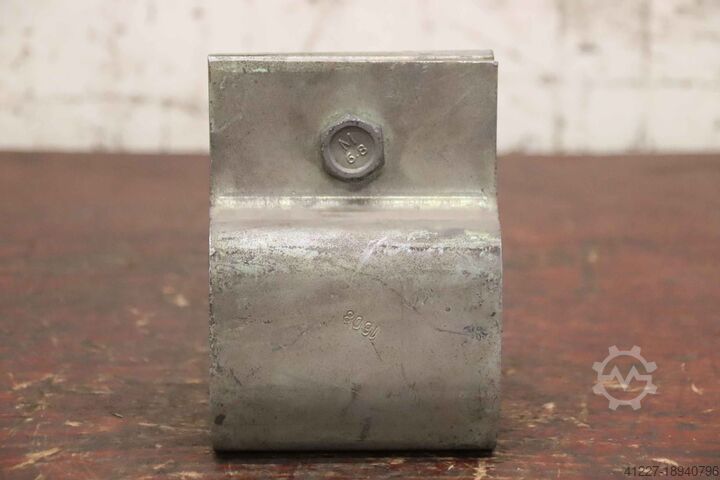 Ophangklem Helm 8091  110/85/H150 mm