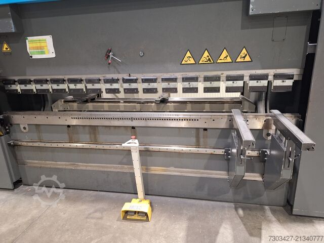 πρέσα κάμψης HACO EMS30100