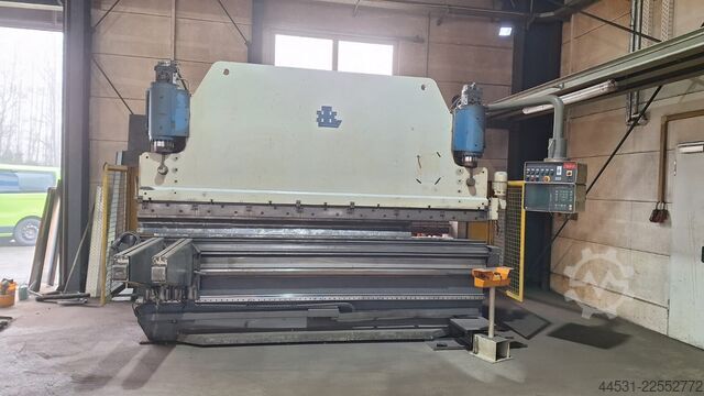 CNC afkantpers Lotze 327 x 1500 KN