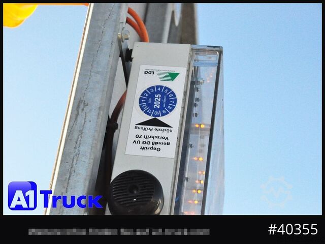 Rimorchio HUMBAUR Nissen B2/10 Absperrtafel Verkehrsleittafel Warntafel