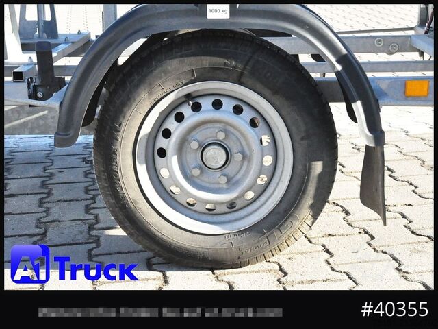 Rimorchio HUMBAUR Nissen B2/10 Absperrtafel Verkehrsleittafel Warntafel