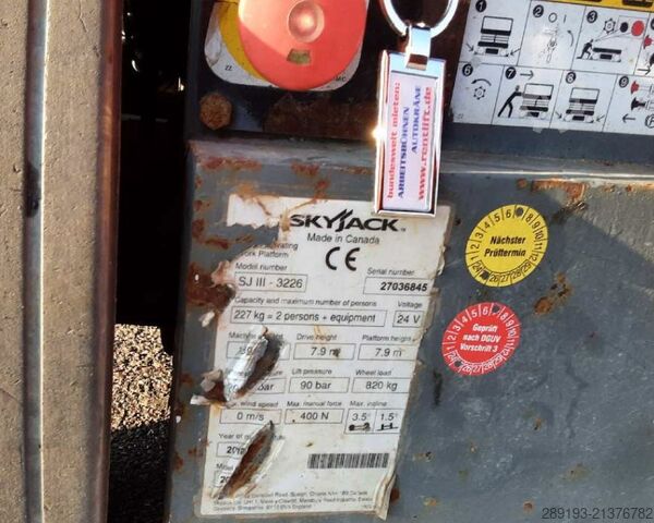 Hoogwerker knikmachines Skyjack SJ III 3226 Elektro 9,90m