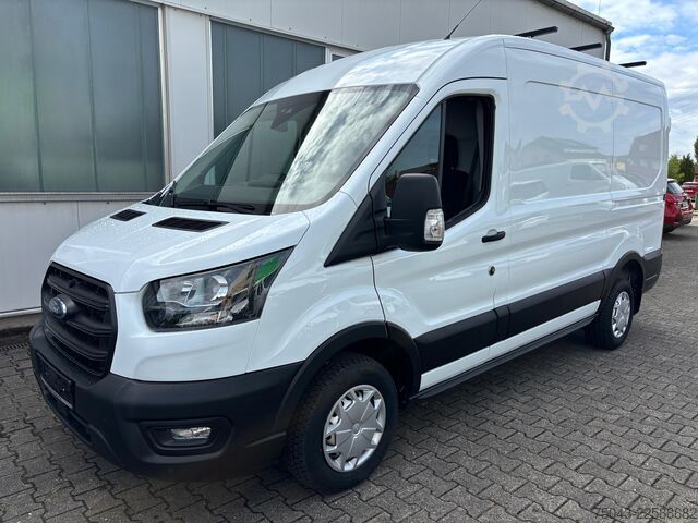 Skrínový vuz s vysokou strechou Ford Transit L2H2*Klima*Kamera*Tempomat*21Tkm