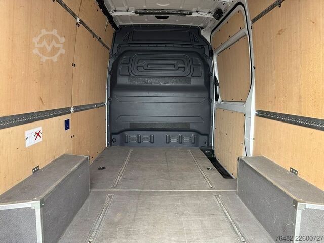 Panelvan MERCEDES-BENZ Sprinter 317 CDI KA/L2H2/3665/MBUX/NAVI/AUTOMATI