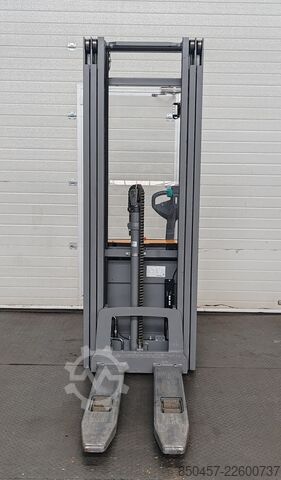  Jungheinrich EJC 214 5.35m/ Li-Ion/ 1025h