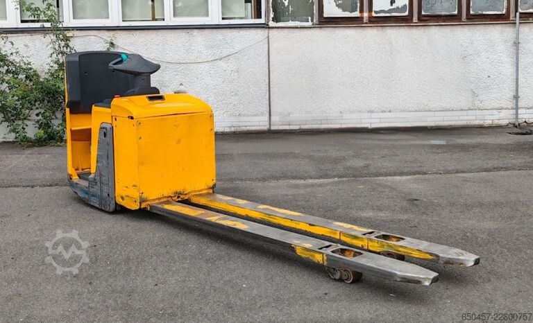  Jungheinrich ERE 225 Lion 2400mm/ 2021y