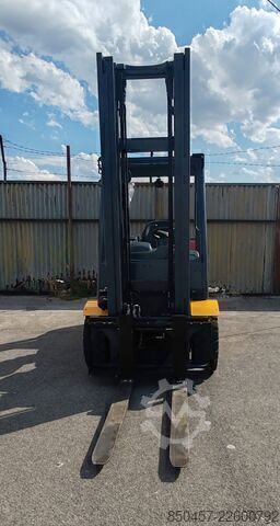 Stivuitoare pe gaz petrolier lichefiat (LPG) Jungheinrich TFG 430s 1555h/ 4.3m/ 4v