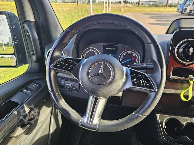 Station wagon con tetto alto MERCEDES-BENZ ESPRINTER 314 L2H2 81 kWh LED