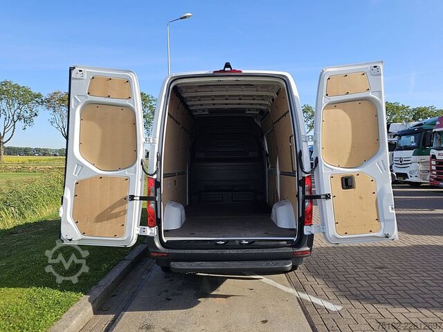 Station wagon con tetto alto MERCEDES-BENZ ESPRINTER 314 L2H2 81 kWh LED