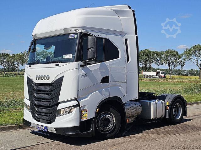 Standard-SZM IVECO S-WAY AS440S51