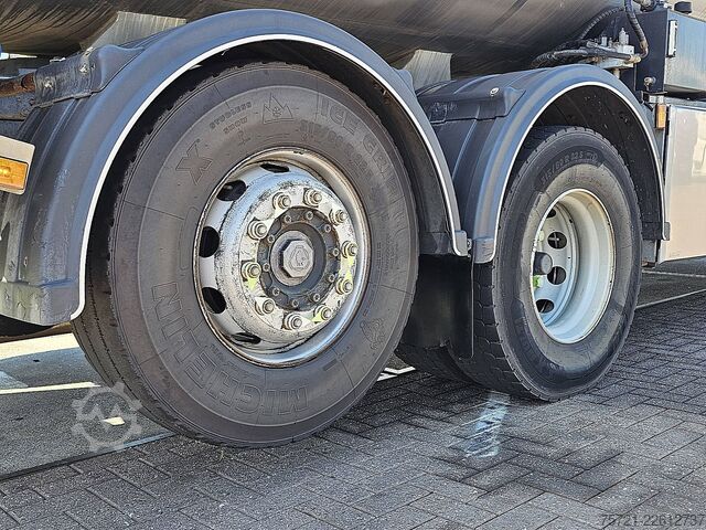 Tankwagen SCANIA G410 XT,milktank