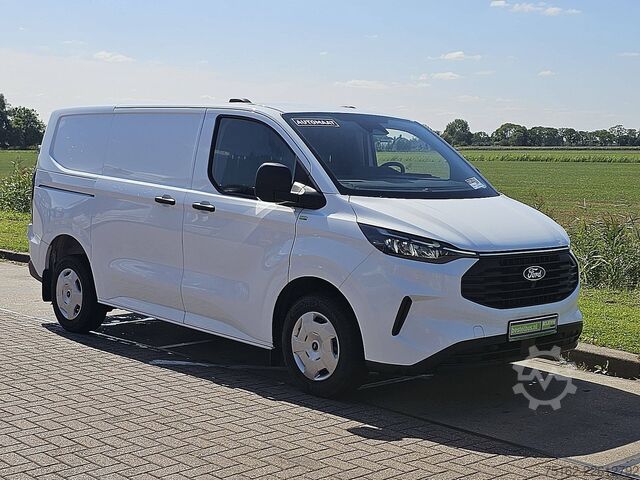 Magastetős kombi FORD TRANSIT CUSTOM 2.0 L1H1 Automaat Navi