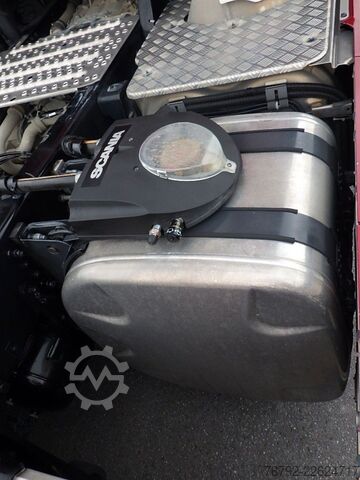 Standard nyergesvontató SCANIA R 660 XT 6x4 B /Ret./Hydr./ALCOA /Leder/Vollluft