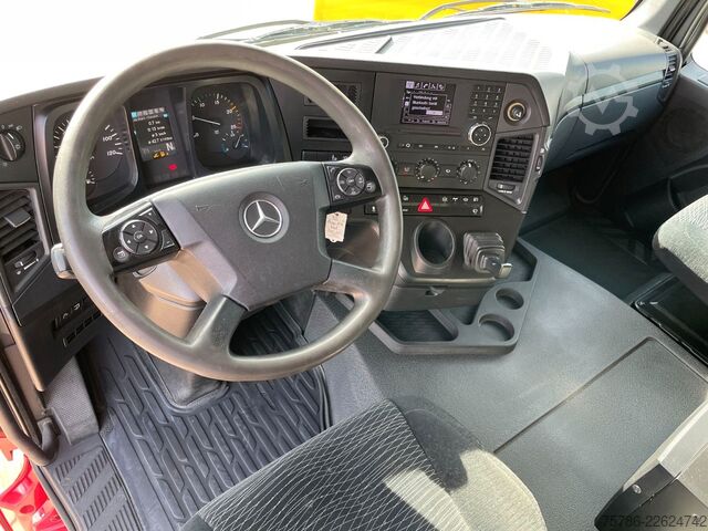 Standard nyergesvontató MERCEDES-BENZ Arocs 1848/ 4x4H/ AC/ 2K-Kipphydr./ LOF Zul.