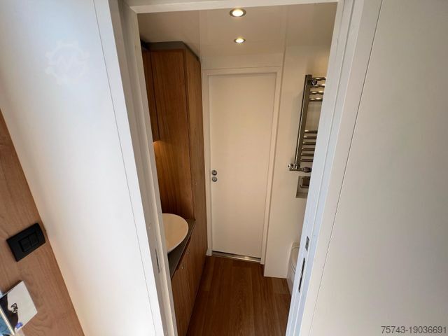 Cattle truck VOLVO FM 430 STX 6 Pferde Pop-Out, Pop-UP, Küche unten