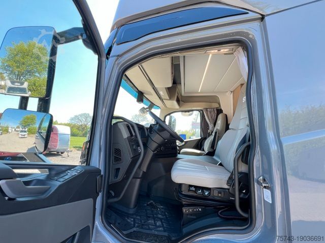 Cattle truck VOLVO FM 430 STX 6 Pferde Pop-Out, Pop-UP, Küche unten