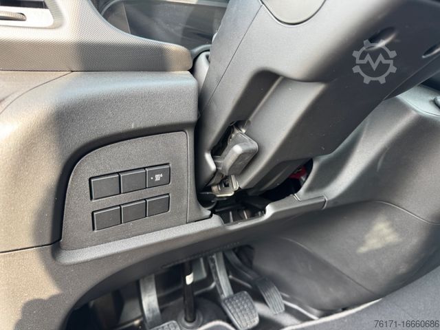 Vrachtwagen met bakwagen IVECO Daily 70C18HP KOFFER LBW RFK LUFTFD LED AHK KLIM