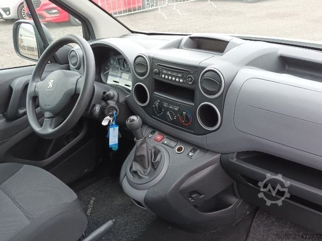 Kleinbus Peugeot Mod. Vers. Partner Mix Combi